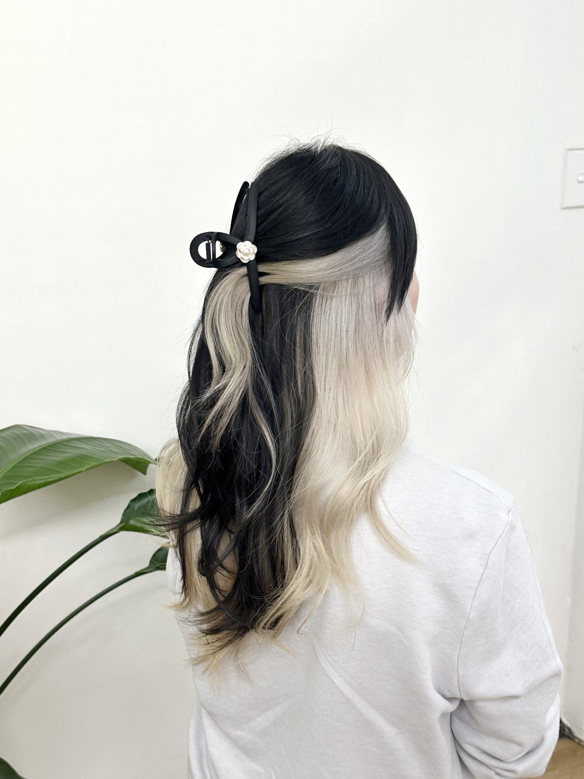 Peekaboo colour Undernewath Dye